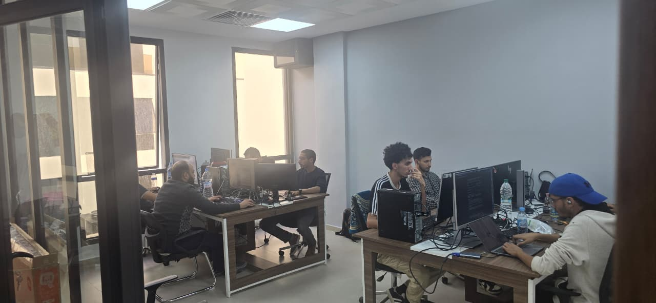 R_f_rencement_Maroc_s_installe_dans_de_nouveaux_bureaux_Casablanca_agence_de_r_f_rencement_naturel_SEO_au_Maroc_ (7)